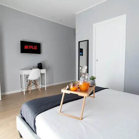 Il Pumo - Apulian Piazza Moro بيت ضيافة باري