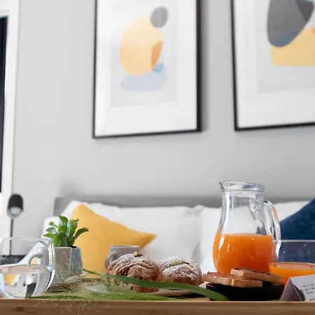 Il Pumo - Apulian Piazza Moro