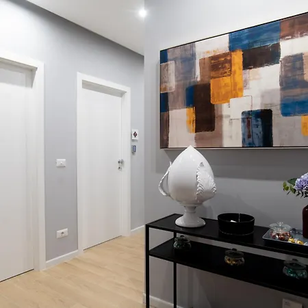 بيت ضيافة Il Pumo - Apulian Piazza Moro 4*