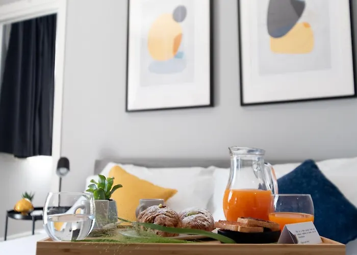 Il Pumo - Apulian Piazza Moro