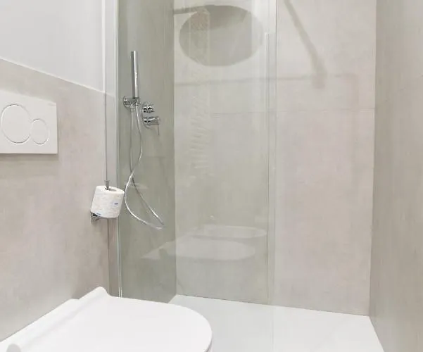 Il Pumo - Apulian Piazza Moro