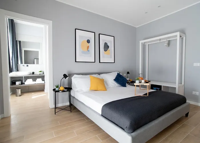 Il Pumo - Apulian Piazza Moro Guest house 4*