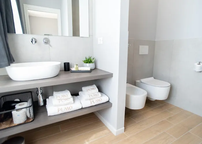 Il Pumo - Apulian Piazza Moro