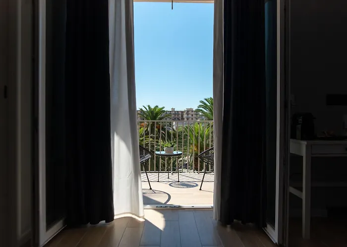 Il Pumo - Apulian Piazza Moro